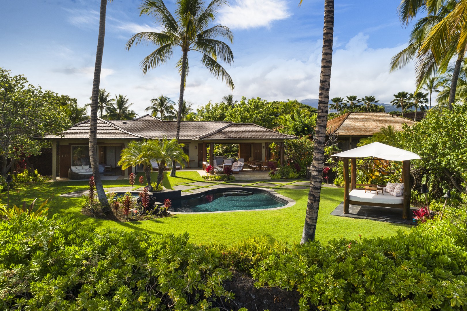 4BD Kahikole Street Estate (218) at Hualalai Resort